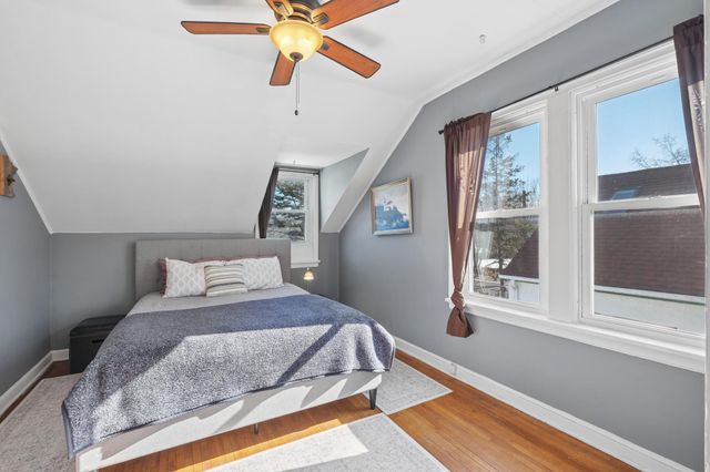 3820 47th Avenue S, Minneapolis, MN 55406