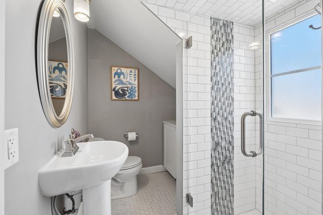 3820 47th Avenue S, Minneapolis, MN 55406