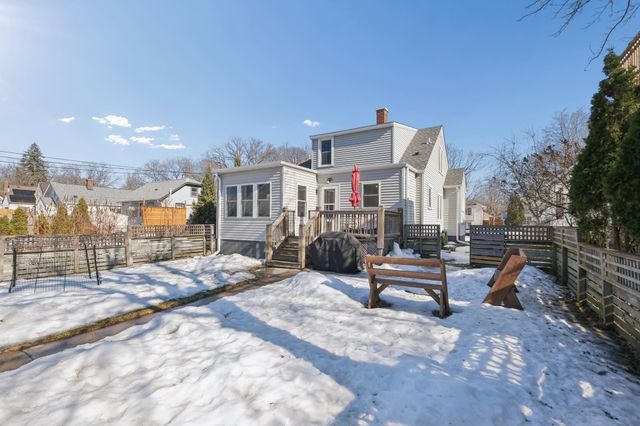 3820 47th Avenue S, Minneapolis, MN 55406