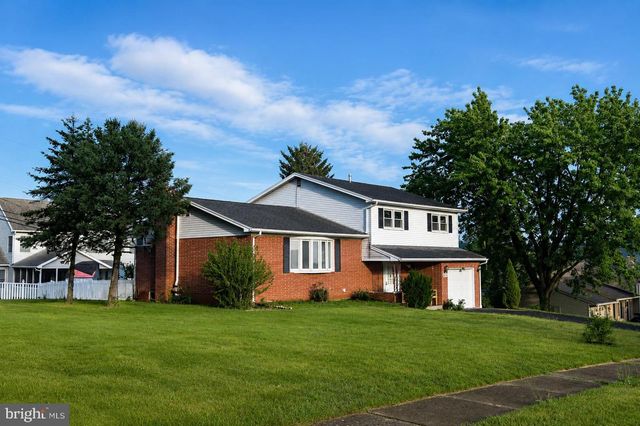 231 EDDINGTON AVE, Harrisburg, PA 17111