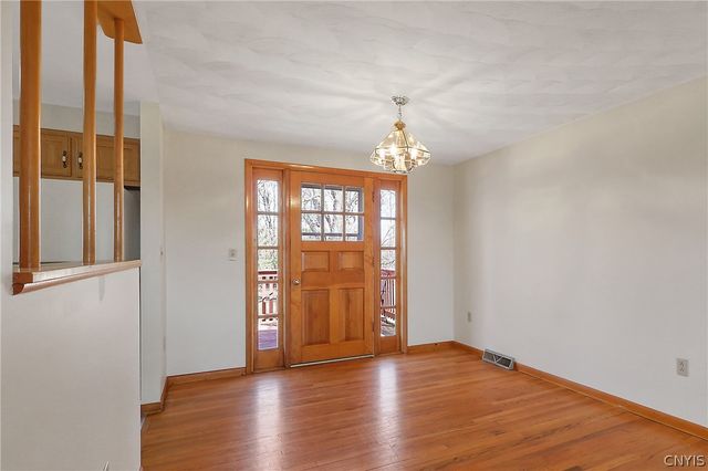 8104 Maple Road, Clay, NY 13041