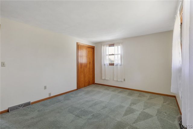 8104 Maple Road, Clay, NY 13041