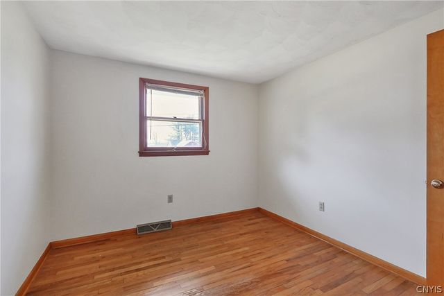 8104 Maple Road, Clay, NY 13041