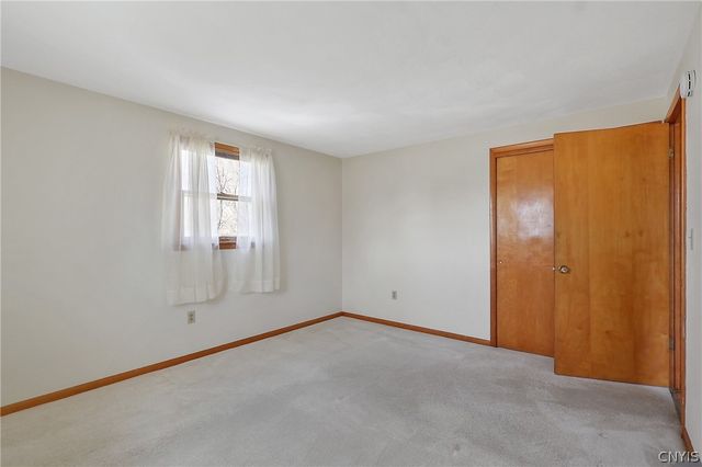 8104 Maple Road, Clay, NY 13041