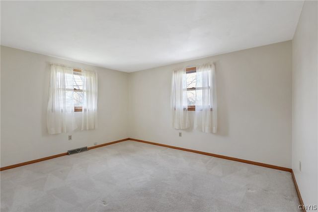 8104 Maple Road, Clay, NY 13041