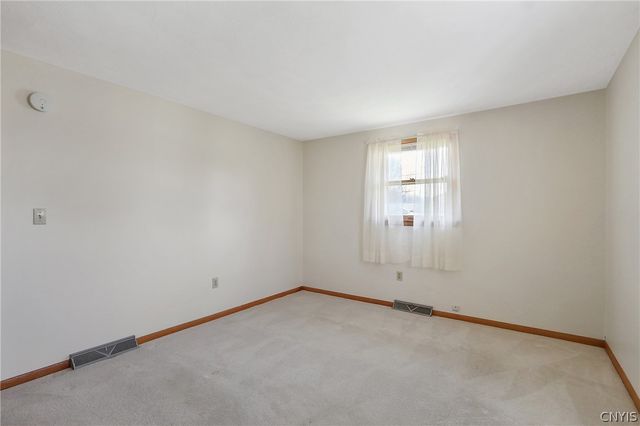 8104 Maple Road, Clay, NY 13041