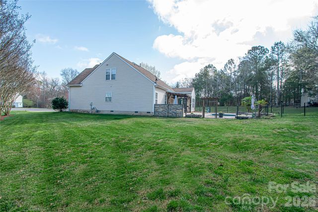 7001 Shiney Bark Court, Indian Trail, NC 28079