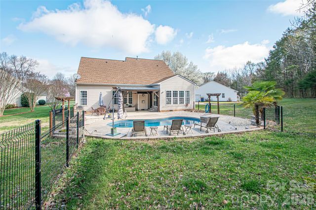 7001 Shiney Bark Court, Indian Trail, NC 28079