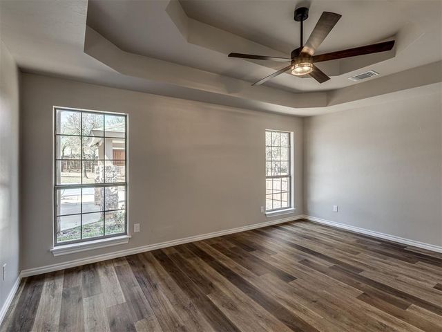 1385 Bradford Place, Blanchard, OK 73010