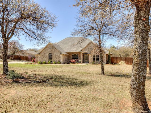 1385 Bradford Place, Blanchard, OK 73010