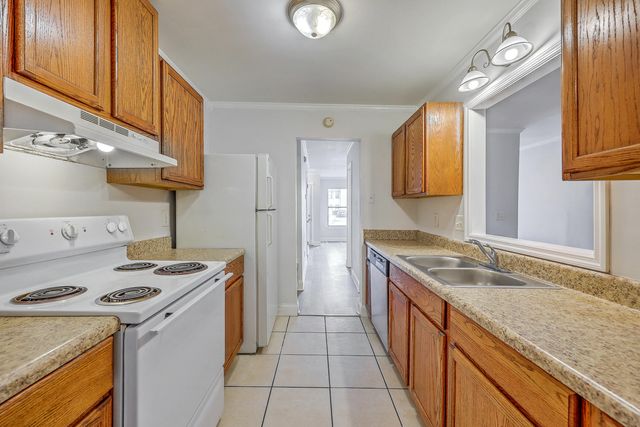 245 Pine Shadow Drive, Goose Creek, SC 29445