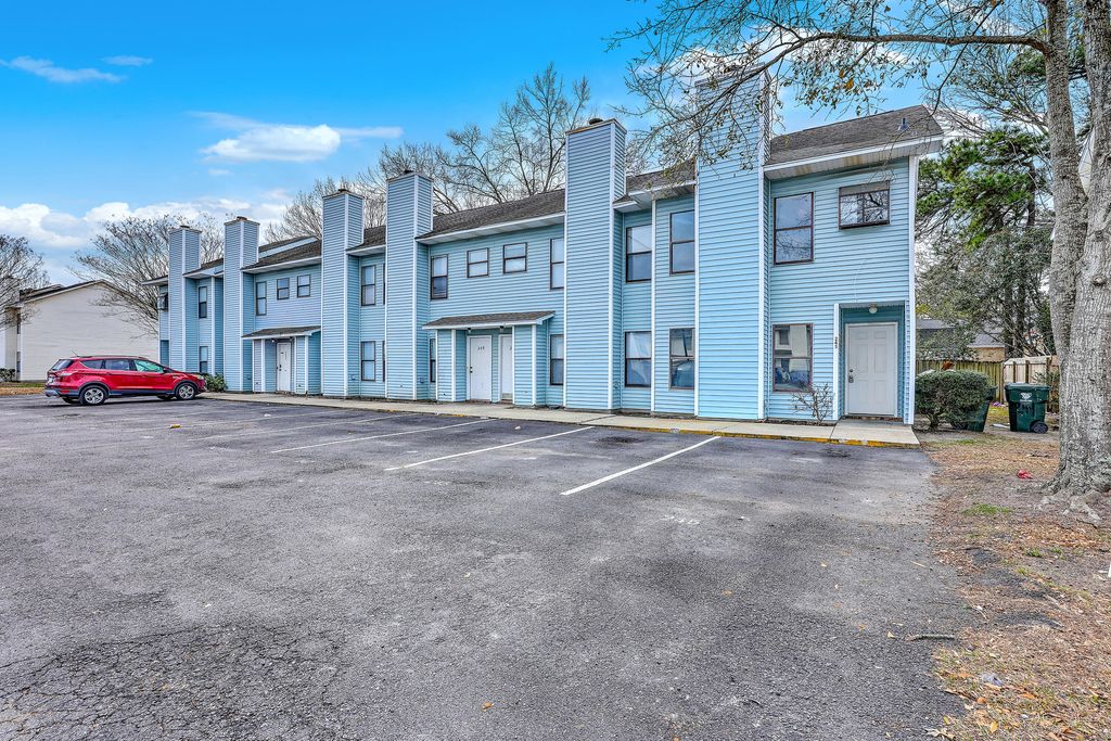 245 Pine Shadow Drive, Goose Creek, SC 29445