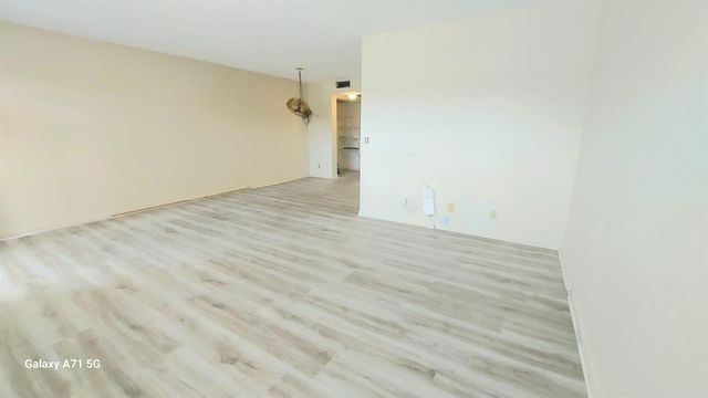 2069 Yarmouth D 2069, Boca Raton, FL 33434