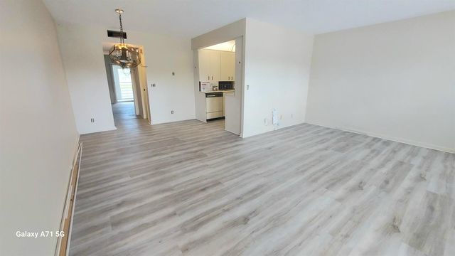 2069 Yarmouth D 2069, Boca Raton, FL 33434
