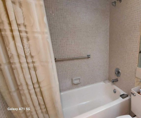 2069 Yarmouth D 2069, Boca Raton, FL 33434