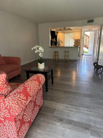 9220 SW 3rd Street 907, Boca Raton, FL 33428