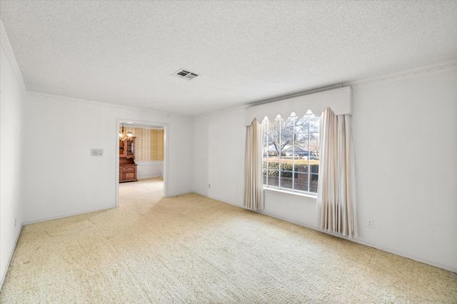 1611 Royal Mile Court, Arlington, TX 76015