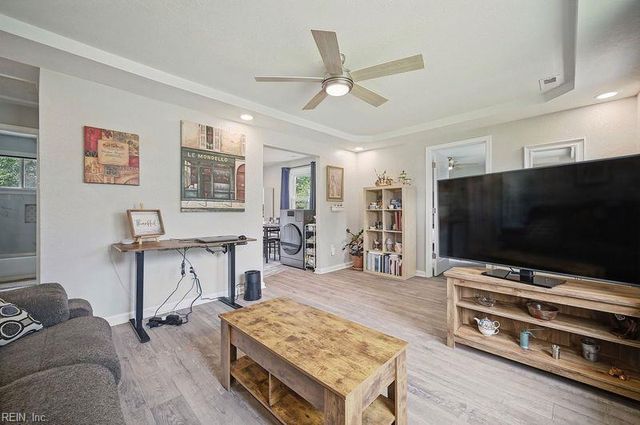 804 Dorset AVE, Portsmouth, VA 23701