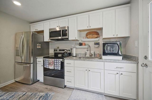 804 Dorset AVE, Portsmouth, VA 23701