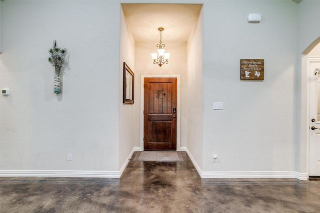 505 N Avenue E, Springtown, TX 76082