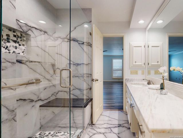 2611 Eisenhauer Rd Apt 506, San Antonio, TX 78209