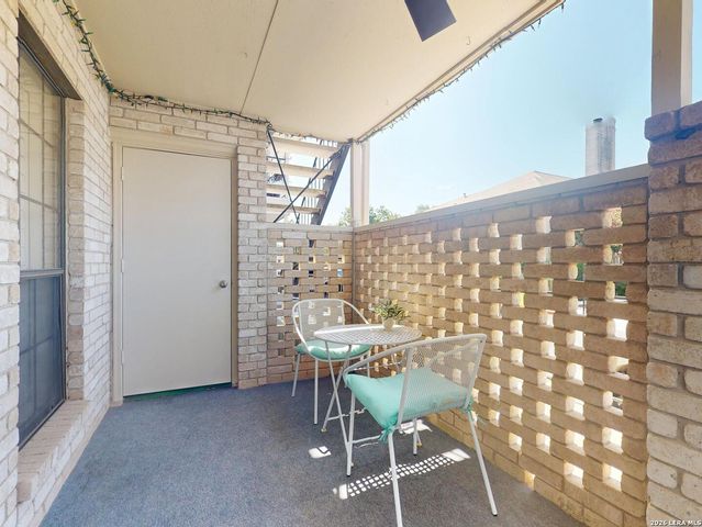 2611 Eisenhauer Rd Apt 506, San Antonio, TX 78209
