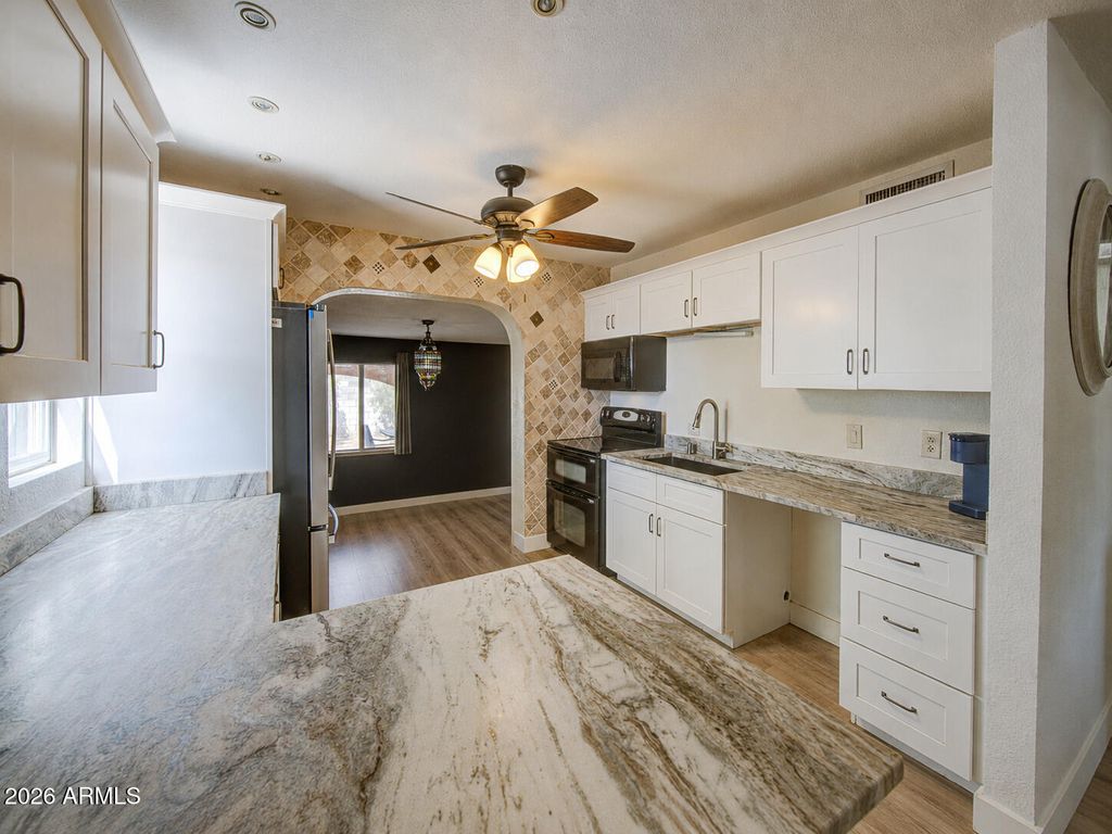 25416 S GRAPEFRUIT Drive, Queen Creek, AZ 85142 — photo 3