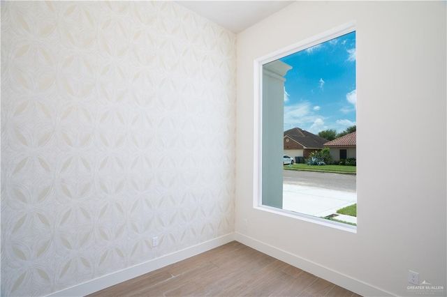 2607 Cottonwood Street, Mission, TX 78574