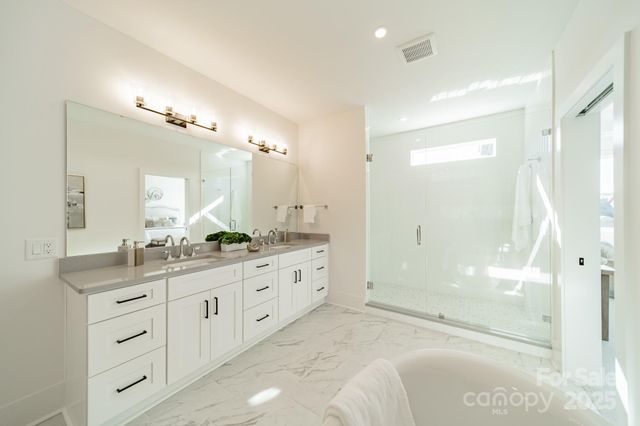 19032 Newburg Hill Road 23, Davidson, NC 28036