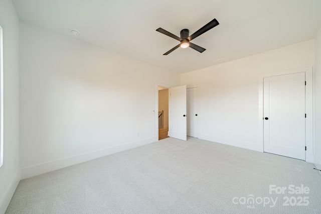 19032 Newburg Hill Road 23, Davidson, NC 28036