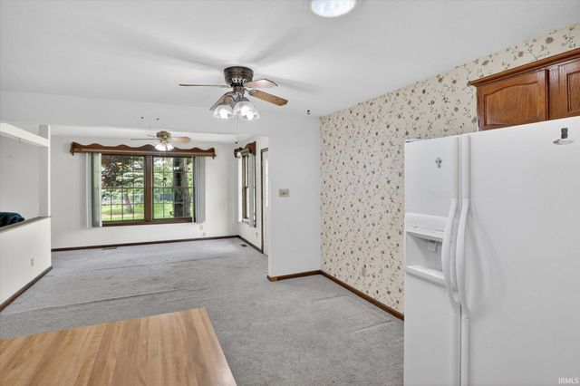 53575 Hyde Park Drive, Bristol, IN 46507