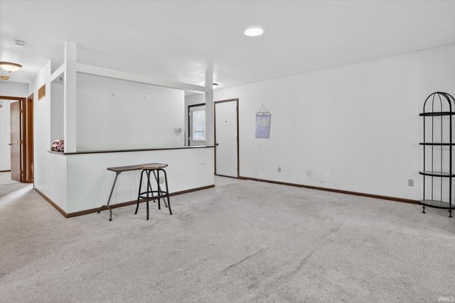 53575 Hyde Park Drive, Bristol, IN 46507