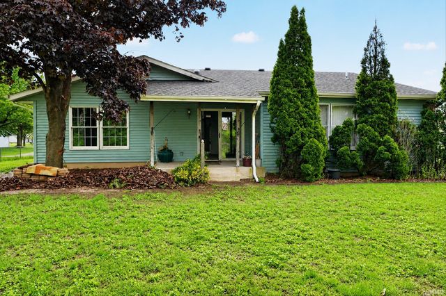 53575 Hyde Park Drive, Bristol, IN 46507
