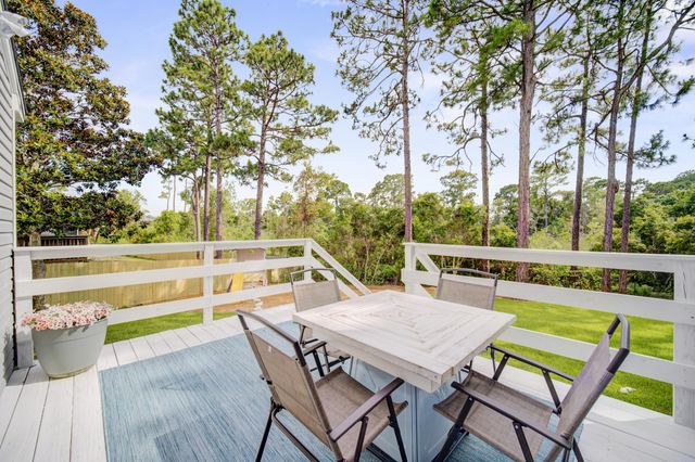 1268 Laura Lane, Niceville, FL 32578