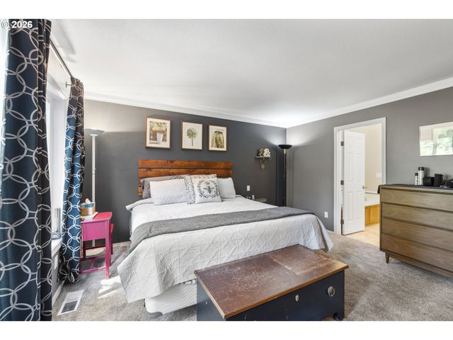 16591 Se CATLYN WOODS Dr, Milwaukie, OR 97267