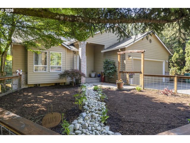 16591 Se CATLYN WOODS Dr, Milwaukie, OR 97267