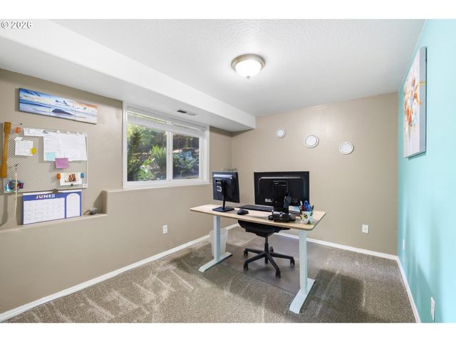 16591 Se CATLYN WOODS Dr, Milwaukie, OR 97267