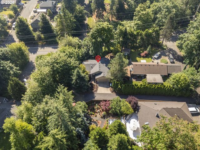 16591 Se CATLYN WOODS Dr, Milwaukie, OR 97267