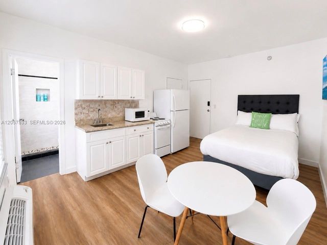 3025 Indian Creek Dr 310 310, Miami Beach, FL 33140