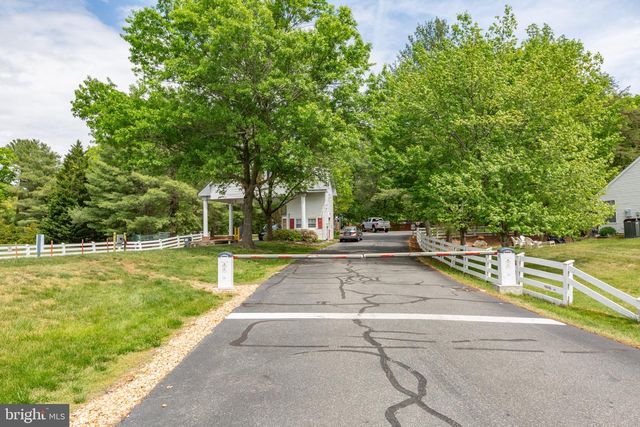 11469 CHARLESTON CT, Fredericksburg, VA 22407