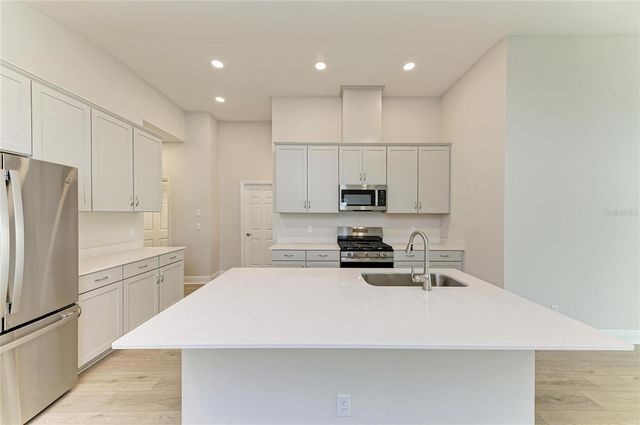 12374 OAK HILL WAY, Parrish, FL 34219