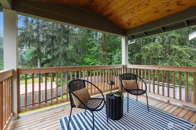 19827 Cypress Way Way, Lynnwood, WA 98036