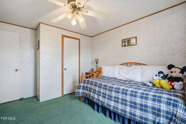 490 Courthouse Drive, Castlewood, VA 24224