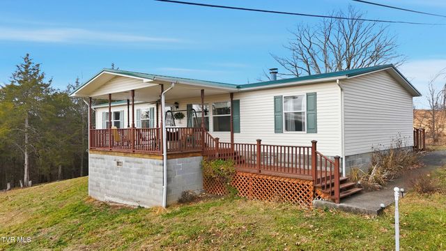 490 Courthouse Drive, Castlewood, VA 24224