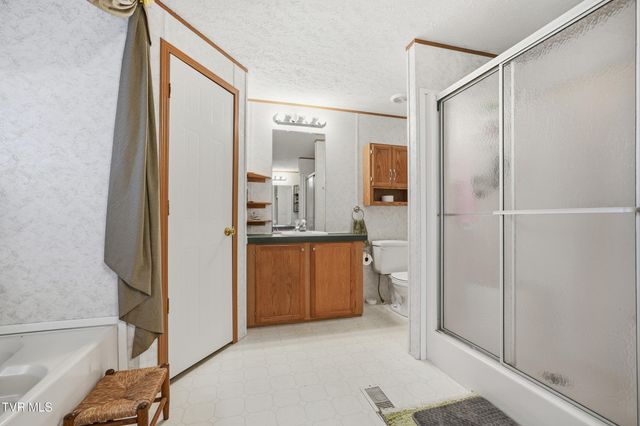 490 Courthouse Drive, Castlewood, VA 24224