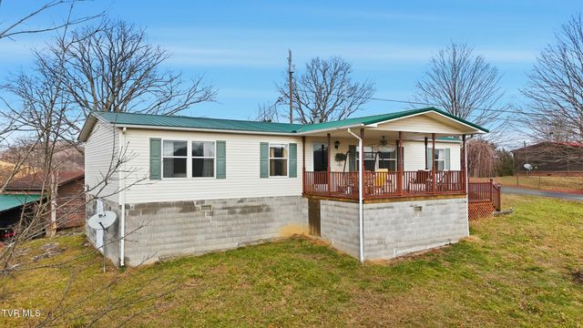 490 Courthouse Drive, Castlewood, VA 24224