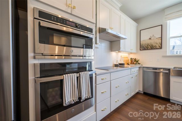 1523 Levy Way, Charlotte, NC 28205