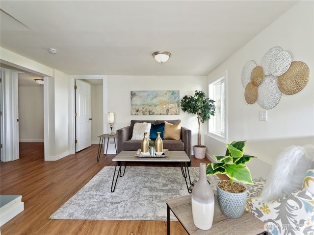 5029 29th Avenue S, Seattle, WA 98108