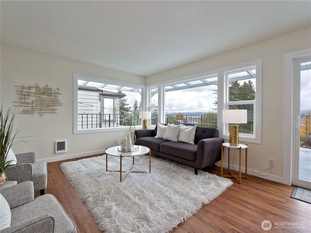 5029 29th Avenue S, Seattle, WA 98108
