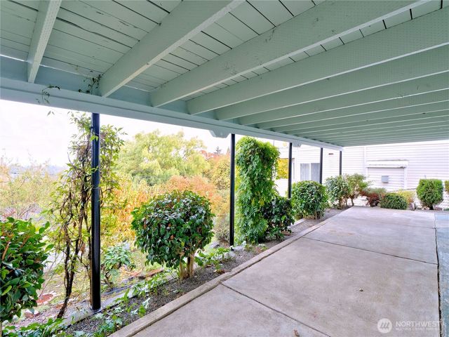 5029 29th Avenue S, Seattle, WA 98108